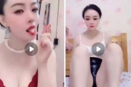 快手 淼淼赤诚相待  福利大奶熟女骚舞性爱顶B 7V